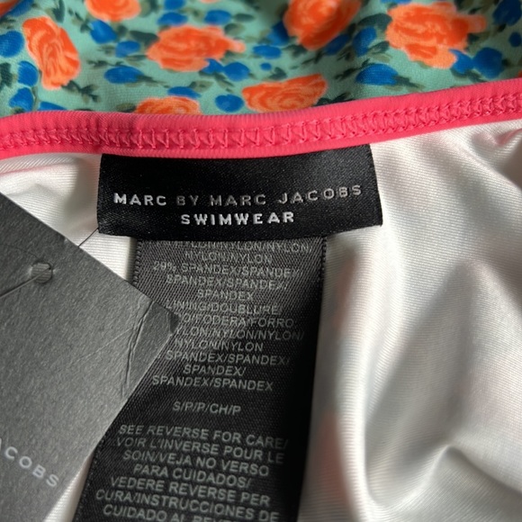 Marc by Marc Jacobs Jerrie Rose One Piece Swimsuit in Pale Jade Multi Size Small - Picture 8 of 15